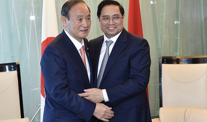 PM Pham Minh Chinh receives former Japanese PM Suga Yoshihide