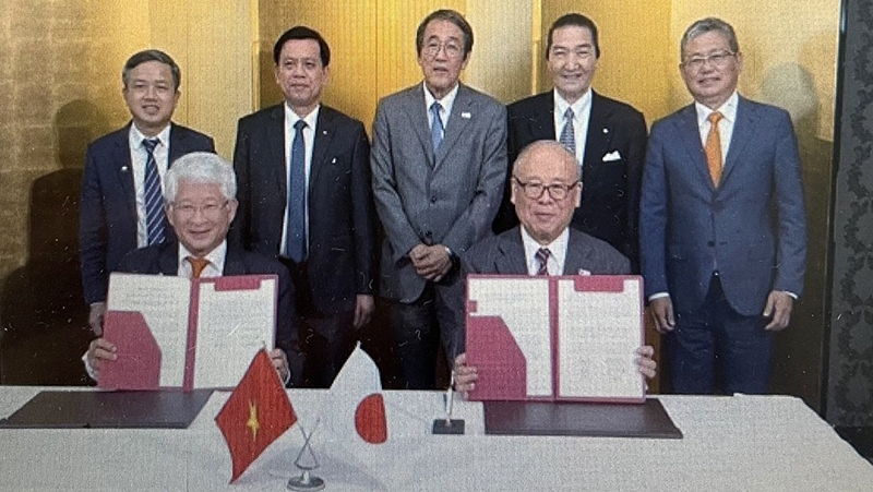 Vietnam, Japan sign MoC on protecting rights of Vietnamese workers in Japan