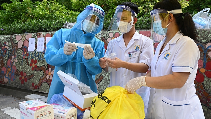 Vietnam reports 7,646 new COVID-19 cases on Nov. 7