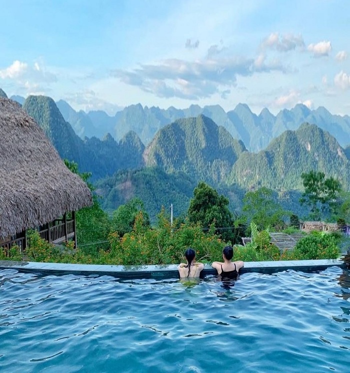 The infinity pools in the Central region have a ‘top of the top’ view, spotlessly beautiful