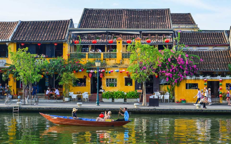 Domestic destinations suitable for solo travel