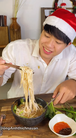 Buy it or cook it: Local and expat YouTubers highlight the diversity of Vietnam’s most famous dish