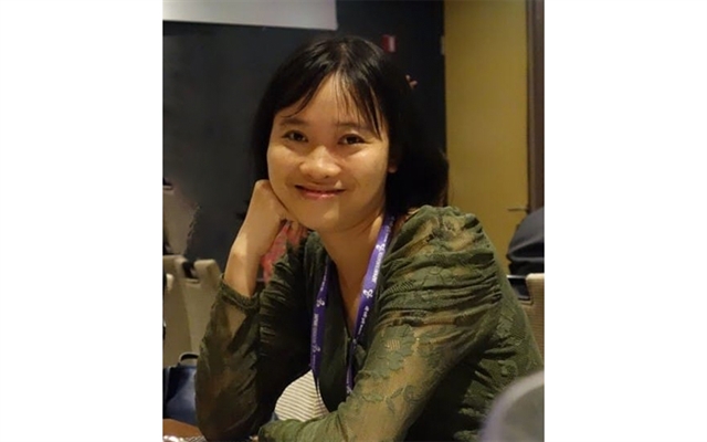 Literature lecturer chooses philosophy book to translate