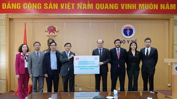 Health Ministry receives 500,000 AstraZeneca vaccine doses donated by Argentina
