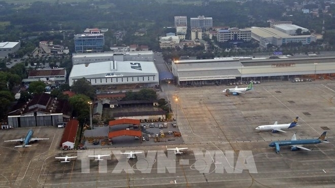 Transport sector to focus on resuming regular international flights in 2022: Minister
