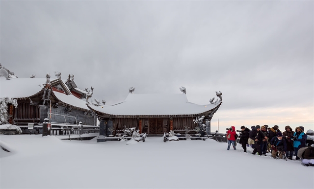 Snow seekers head to Sa Pa