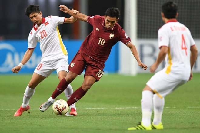 Vietnam crash out of AFF Cup despite goalless draw with Thailand