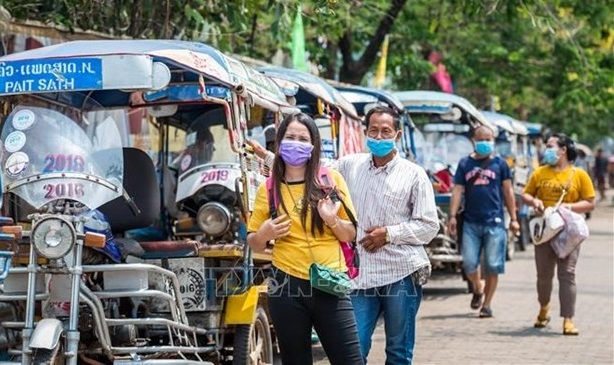 Laos tightens border controls to prevent Omicron variant