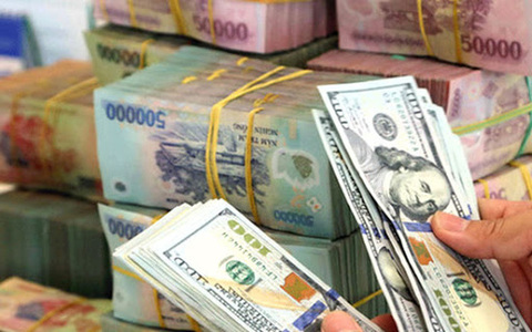 Authorities inject trillions of VND to support economy