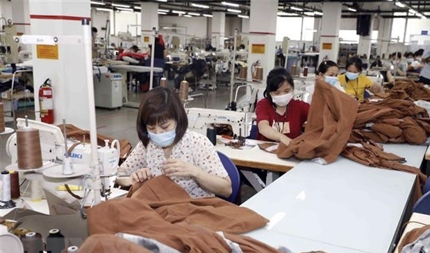 Vietnam-Laos trade value surges over 30 percent in 2021