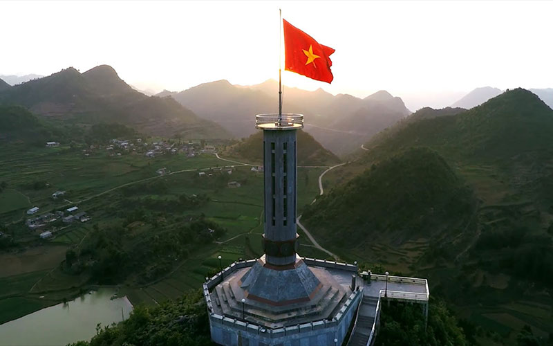 Foreigners commit administrative violations in Vietnam will be expelled. Here’s the rules that you should know