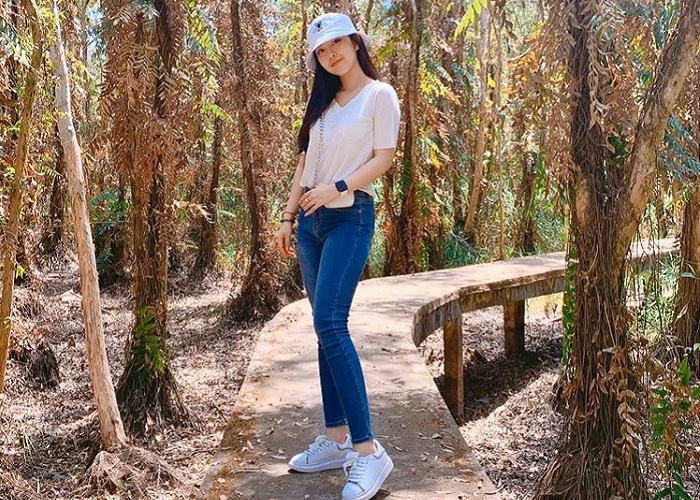The experience of discovering the Song Tram Ca Mau eco-tourism area is so much fun