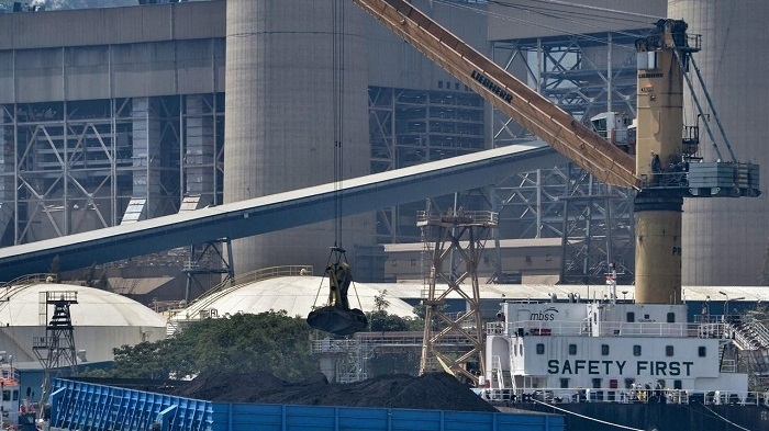 Indonesia relaxes export ban to allow 37 coal vessels to depart