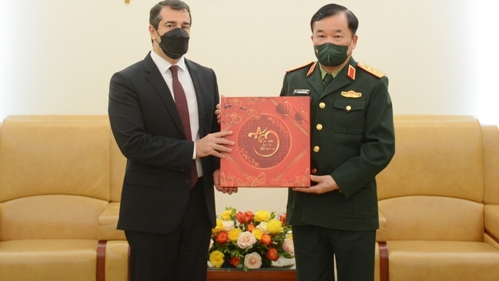 Vietnam, Azerbaijan agree to enhance defence ties