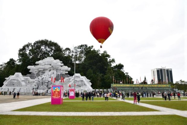 Int’l hot air balloon festival aims to boosts tourism after pandemic