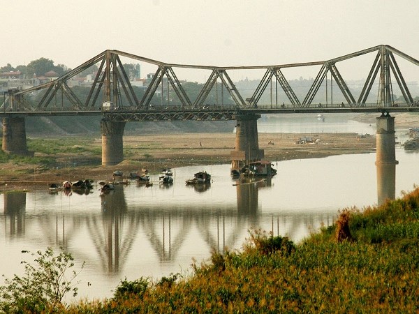 Long Biên Bridge, connecting past and present in Hà Nội