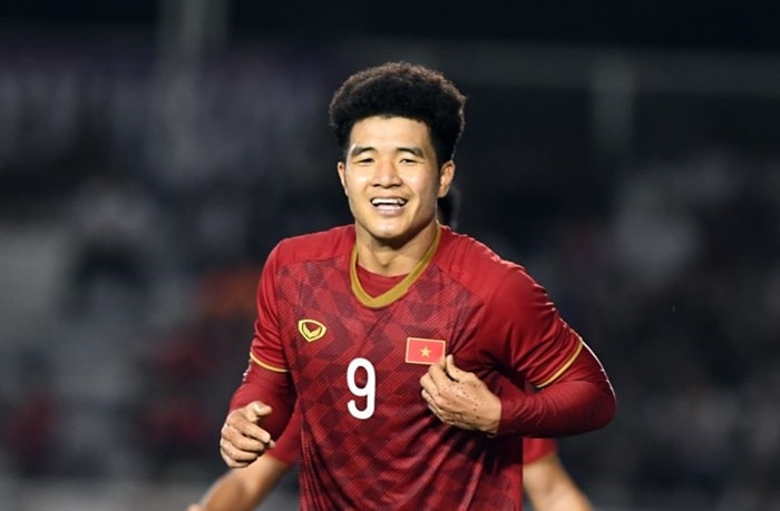 Striker Ha Duc Chinh was contaminated with Covid-19 by a fast check