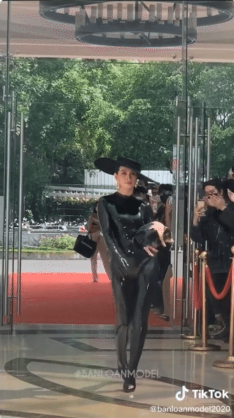 All the bold shows in the world stop before this red carpet bombardment