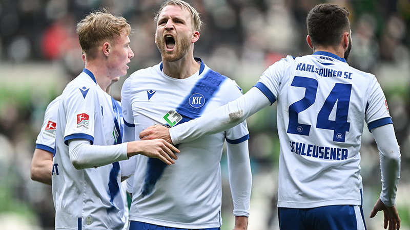 Feedback Hamburger vs Karlsruher (0h30 03/03/2022) quarterfinals DFB Pokal: Face carving