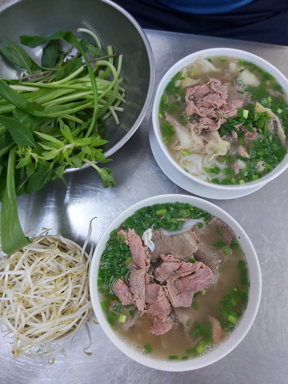 Vietnam to seek country's top 100 delicious dishes