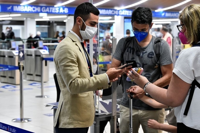 Italy to roll back COVID restrictions in the coming weeks