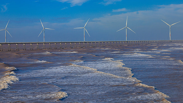 Duyen Hai Tra Vinh Wind Power – a picturesque check-in point in the West