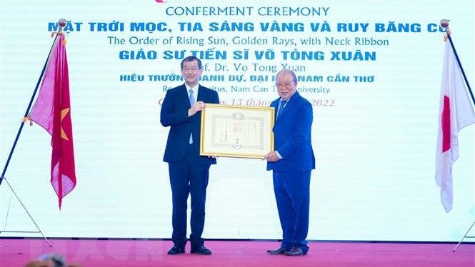 Scientist honoured for contributions to Vietnam-Japan agricultural cooperation