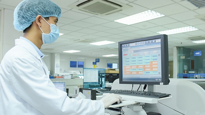 Vietnam records 11,160 COVID-19 new cases