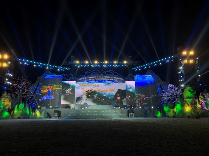 Phong Luu Khau Vai Market is recognized as a national cultural heritage