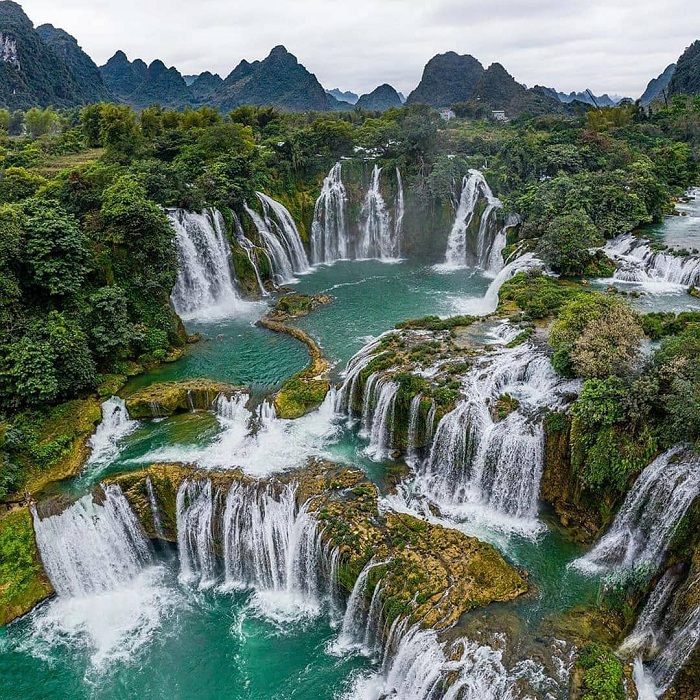 Top beautiful destinations in the Northeast, taking photos without getting bored! 