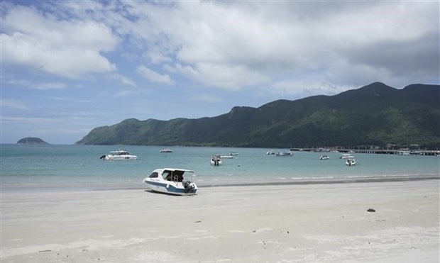 Con Dao Island to become world-class marine tourist site