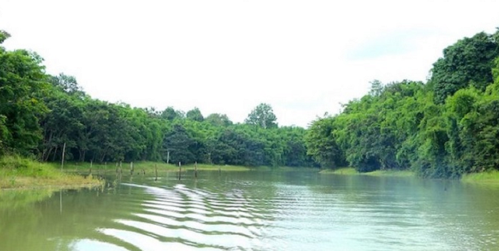 Where is the Bu Dop eco-tourism area in Binh Phuoc? What’s playing?
