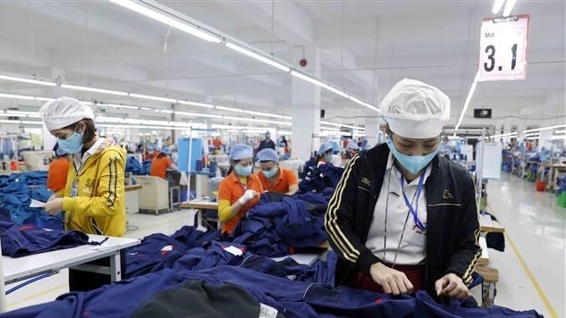 Five month import-export turnover up 15.6 percent