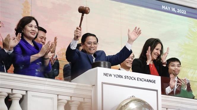 PM visits New York Stock Exchange, holds roundtable with CEOs of world leading firms