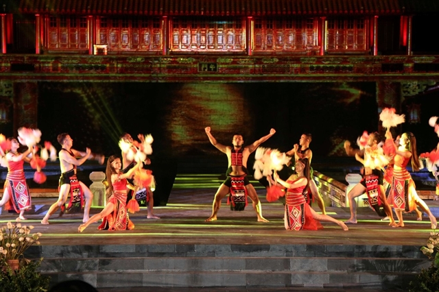 Huế Festival 2022 revitalises pandemic-hit tourism industry of Thừa Thiên Huế