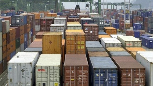 Laos enjoys 400 million USD of trade surplus with Vietnam