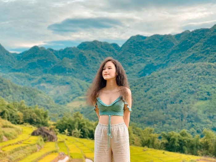 In Pu Luong, the rice season is ripe and golden everywhere, if you don’t go, you will regret it!