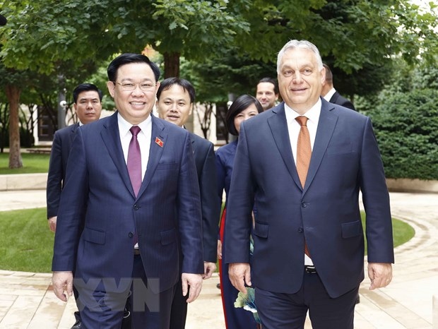 New milestone in Vietnam’s relations with Hungary, UK