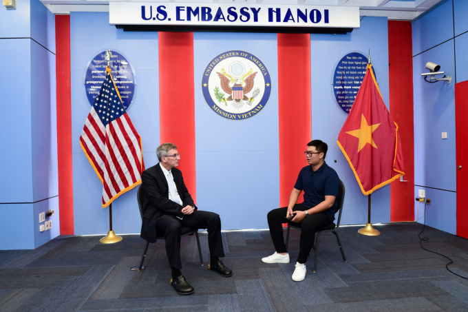 Removing barriers in cooperation between Vietnam and the US