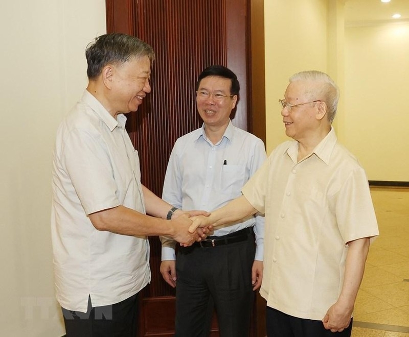 Party General Secretary chairs steering committee on anti-corruption