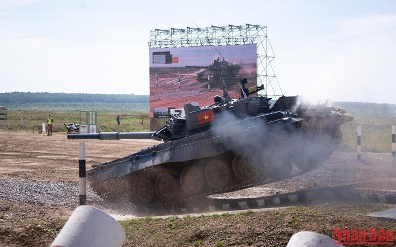 Vietnam Tank Team joins Army Games 2022