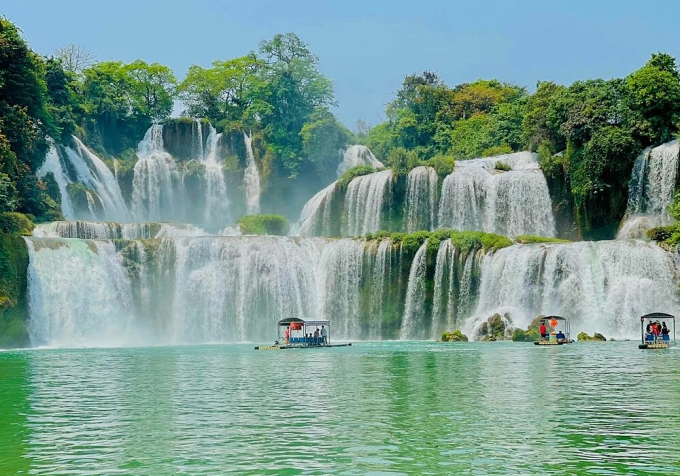 Three days traveling around Cao Bang with 2 million dong