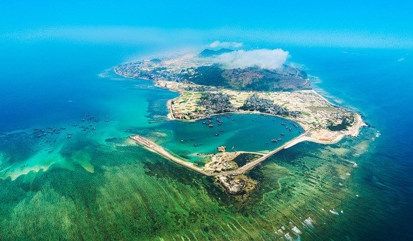 Hanoi, HCM City boost tourism linkages with Central Key Economic Zone