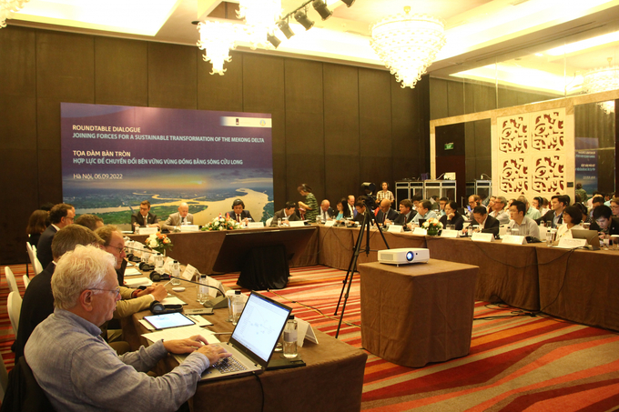 Lack of a regional logistics network hinders the Mekong Delta's sustainable growth