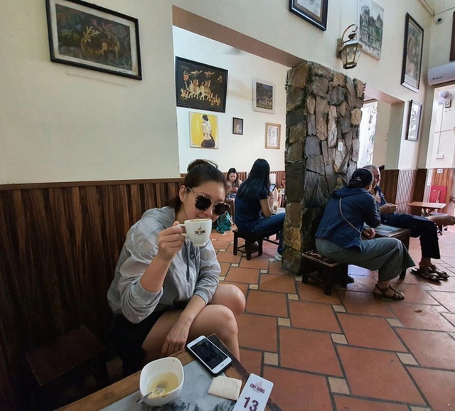 Embrace the whole autumn in your lap at the “love tank” cafes in Hanoi » Vietnam News Latest