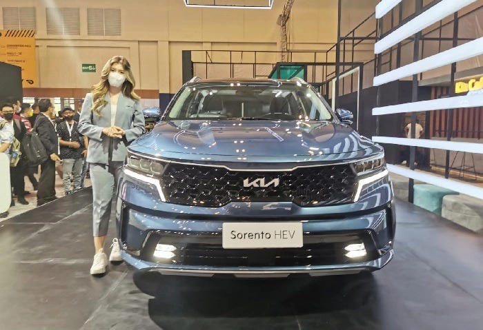 The primary Hybrid automotive assembled in Vietnam is about to be launched with 2 variations, anticipated to be delivered in October