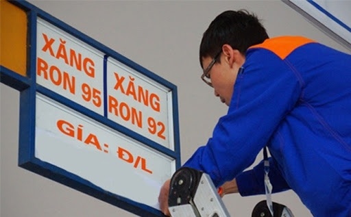 HCMC proposes shortening fuel price adjustment interval