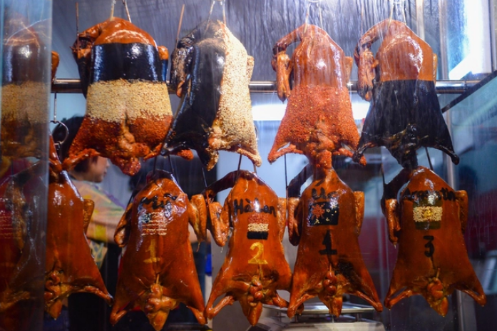 Unique roast duck dish predicts the World Cup score in Hanoi: The price is up to half a million dong