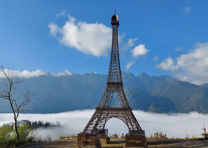 Check in the Eiffel Towers Vietnamese version, and enjoy the ‘French beauty’ without going far