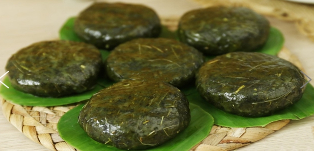 Lang Son’s specialty green cake is loved by netizens because of its strange name